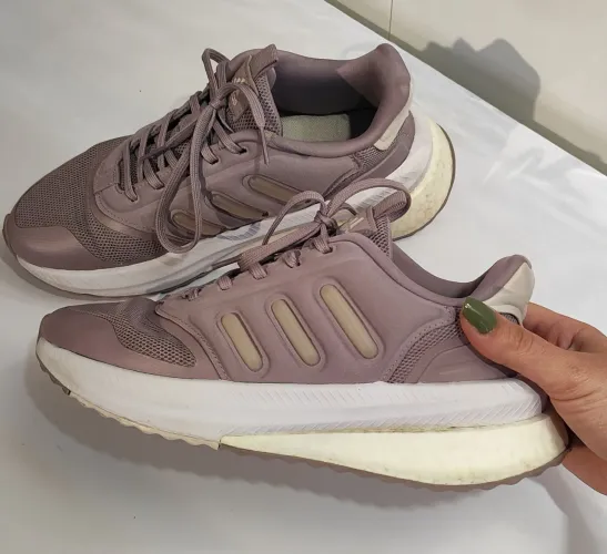 Tênis Adidas