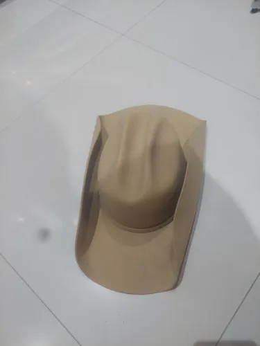 Chapéu country bege, masculino