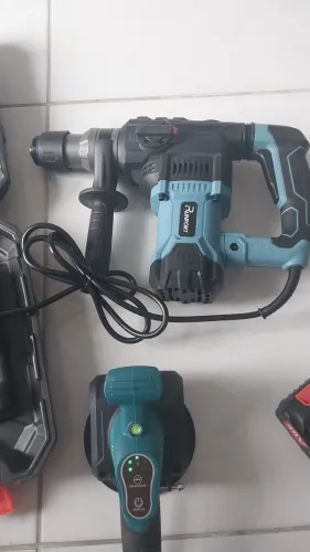Vendo martele rompedor novo
