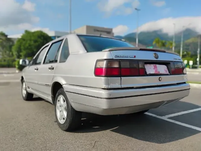 Volkswagen Santana Evidenc 2.0 MI 1996