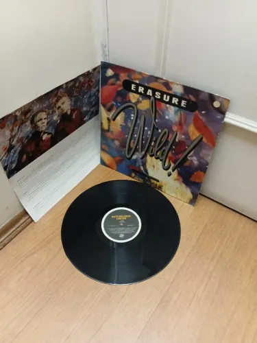 Lp demora aparecer erasure wild Depeche mode levo metro trem sp faco pac a cobrar