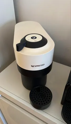 Cafeteira Vertuo Pop Nespresso Usada poucas vezes