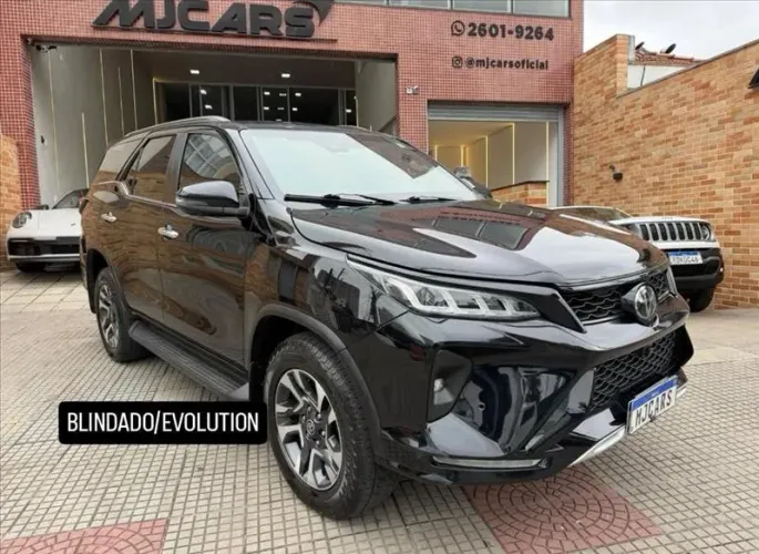 Toyota Hilux SW4 SRX Diamo. 4X4 2.8 TB DIE AUT 2022