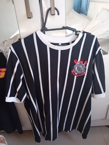 Camiseta oficial Corinthians edição 1982 edição retrô democracia 