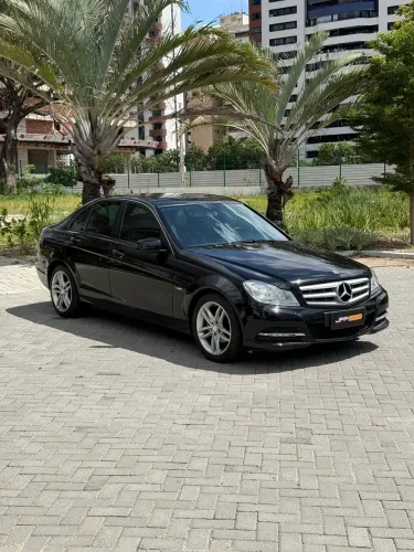 Mercedes-Benz C-180 CGI Classic 1.8 16V 156cv Aut. 2012