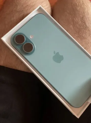 iPhone 16 - 128GB 