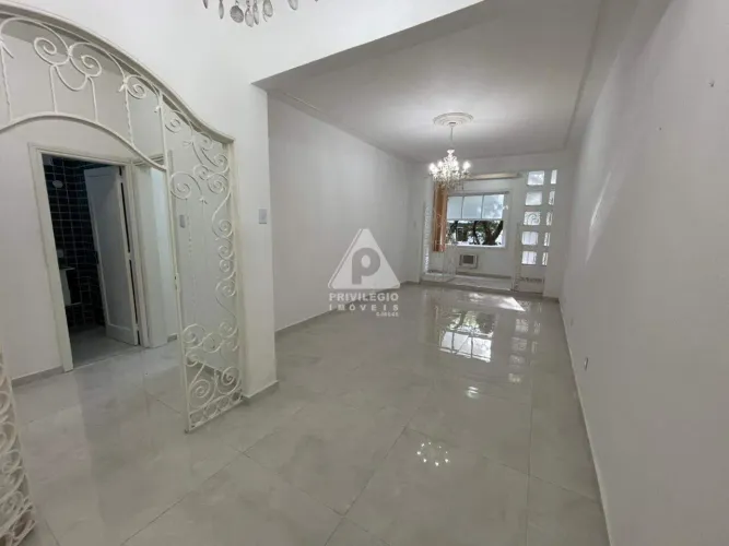 Apartamento à venda, 3 quartos, 1 suíte, 1 vaga, Copacabana - RIO DE JANEIRO/RJ