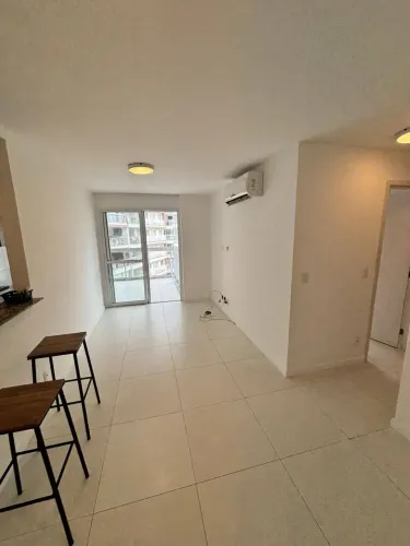 Frames Residence
