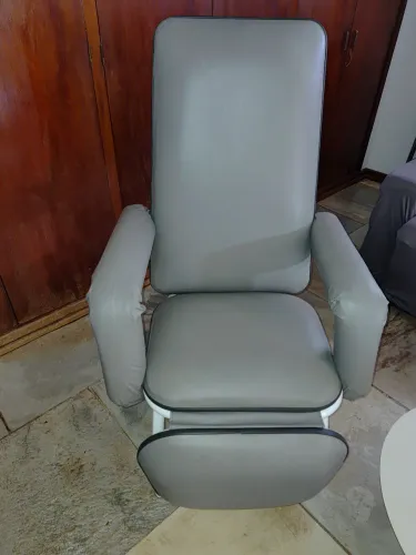 Cadeira hospitalar