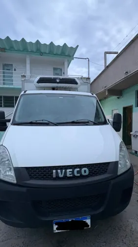 Iveco Daily Furgão Daily 45-170 Furgão 3.0 12m³ (die)(e5) 2019