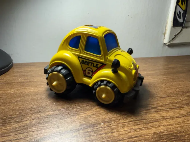 Fusquinha amarelo anos 90