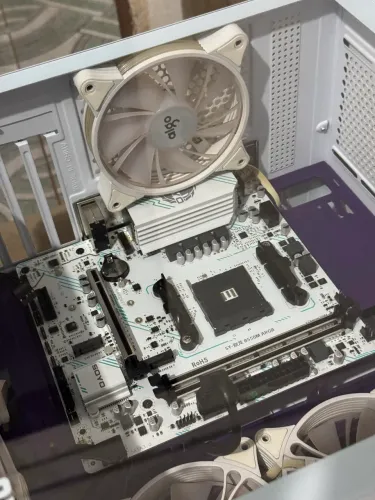 B550 + Gabinete Cv100 + 5 Fans rgb