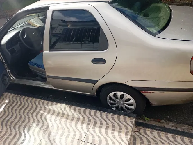Fiat Siena ELX 1.6 MPI 8v/16v 4P 2000