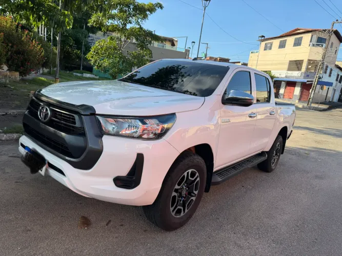 Toyota Hilux CD 4X4 2.8 Diesel Mec. 2022