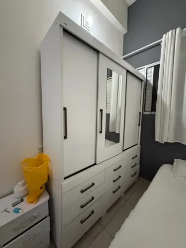 Vendo guarda roupa de casal