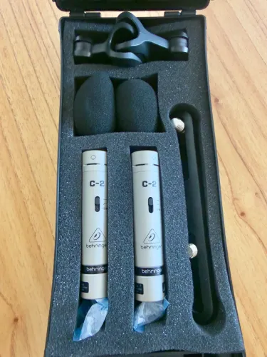 Microfone Behringer C2 