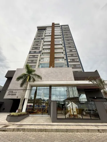 APARTAMENTO MOBILIADO EM ANDAR ALTO