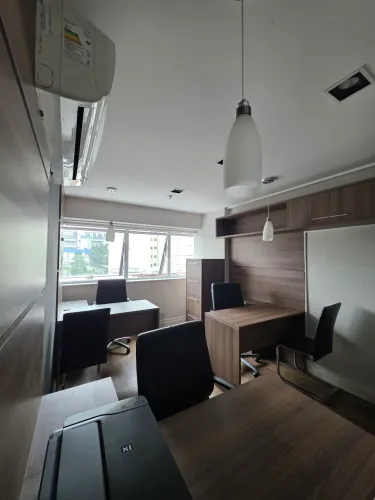 Sala comercial mobiliada 