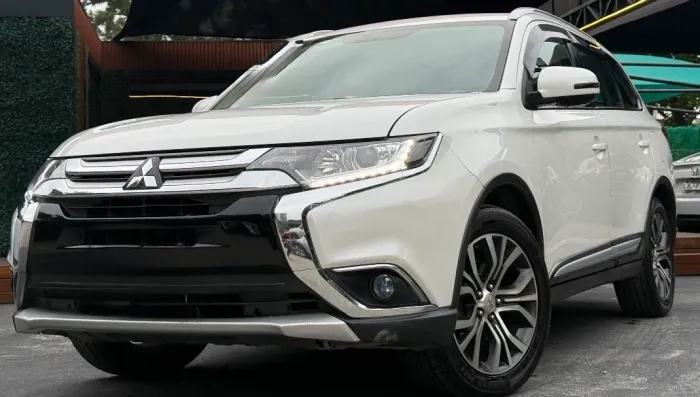 Mitsubishi Outlander Comfort 2.0 16V Aut. 2018