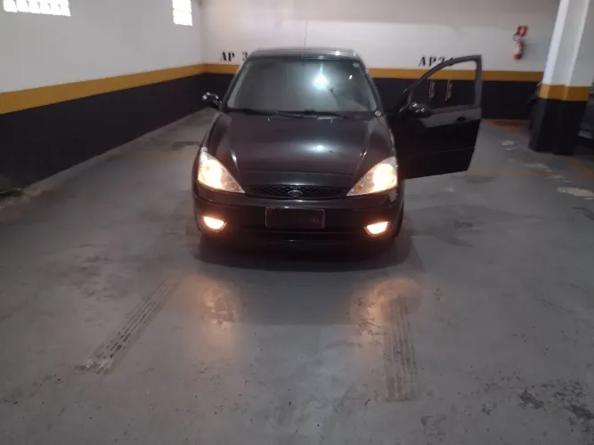Ford Focus 1.6 S/se/se Plus Flex 8v/16v 5P 2008