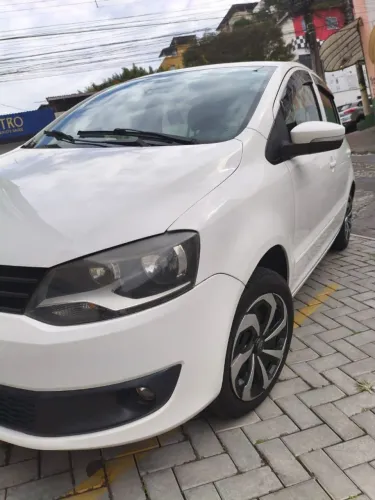 Volkswagen Fox 1.0 MI Total Flex 8V 3P 2011