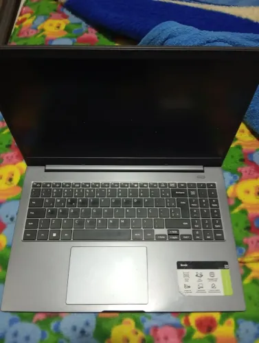 Notebook Samsung i3 11ª Geração /Memória Ram 4gb/SSD 256/Teclado numérico