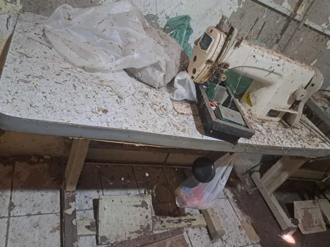 Máquina de costura industrial Lammax