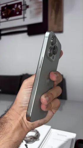 iPhone 15 pro ainda na garantia da Apple 