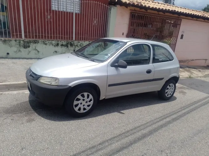 Chevrolet Celta 1.0/super/n.piq.1.0 MPFI VHC 8V 3P 2001