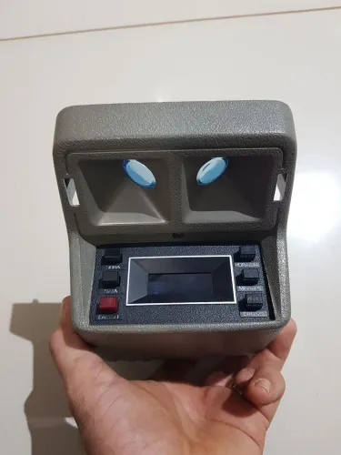 Computador de  bordo e luz de cortesia ford Del rey .