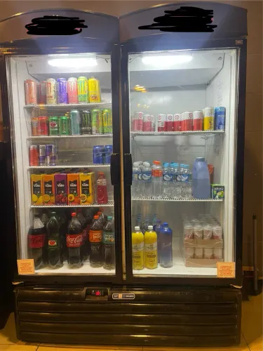 Refrigerador DUPLO da METALFRIO