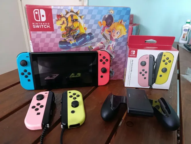 Nintendo Switch