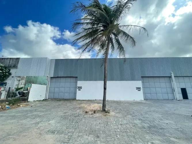 Galpão para aluguel com 2100 metros quadrados em Itapoã - Caucaia - CE