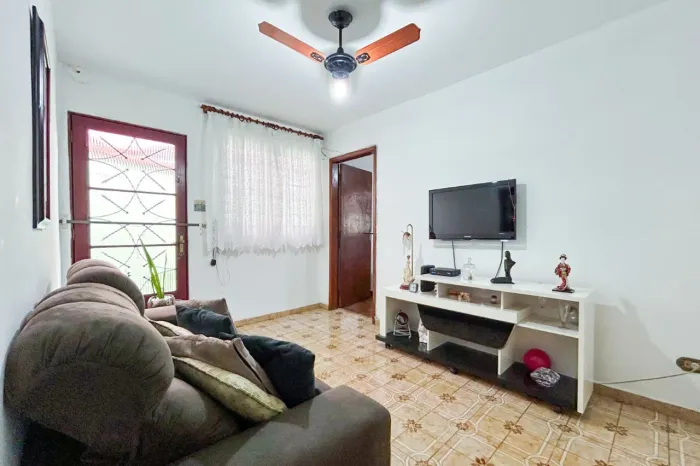 Casa para venda em Jardim São Ricardo com 2 quartos, 112m²