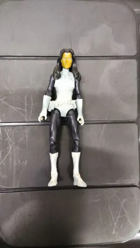 Madama Mascara Marvel Legends Hasbro Figura Boneco Brinquedo Action Figure Mask