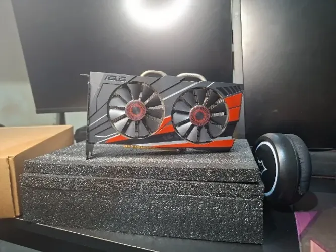 Placa de vídeo Nvidia Gtx 950  Asus 2 Gb 