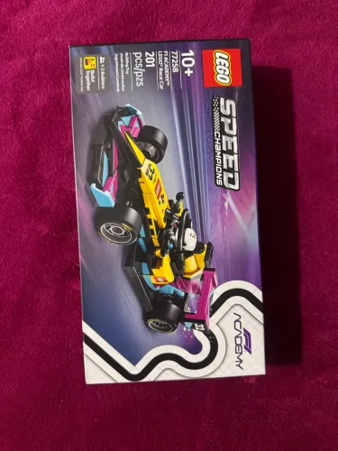 ? LEGO Speed Champions F1 Academy Race Car - 77258 | Novo e Lacrado