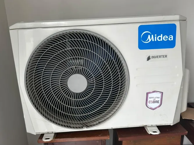 Bisplit Midea 2x12000 btus inverter