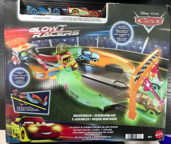 Pista de Corrida - Cars Glow Racer