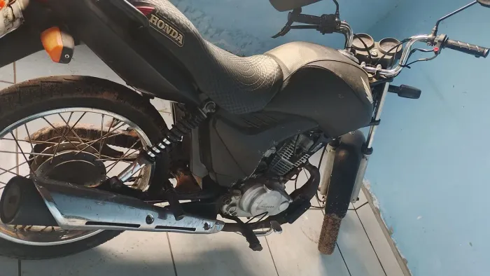Vendo moto fan 125