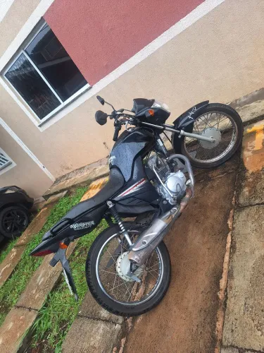 Vendo moto fan 125