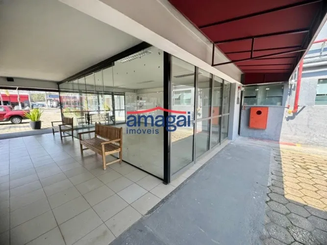 Ponto Comercial para Locação no Pátio Getúlio Vargas.