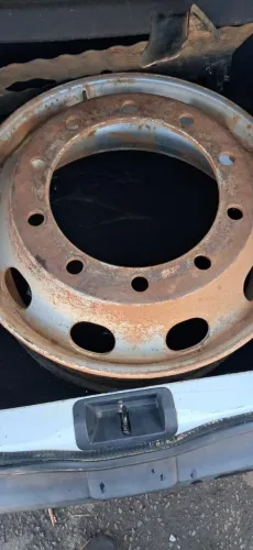 Roda de caminhão