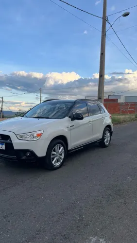 Mitsubishi ASX 2.0 16V 160cv Aut. 2012