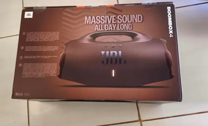 Boombox 4 Jbl marrom lacrada nota fiscal