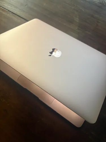 MacBook Air M1