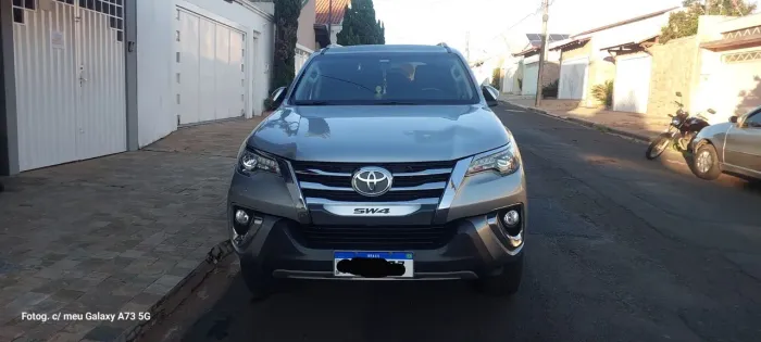 Toyota Hilux SW4 SRX 4X4 2.8 TDI 16V Dies. Aut. 2016