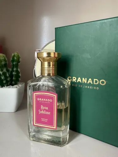 Perfume granado
