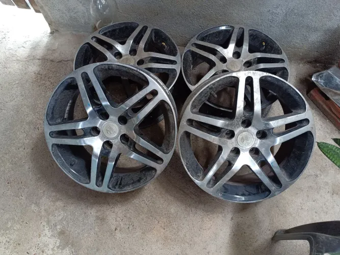 Vendo Rodas de liga leve
