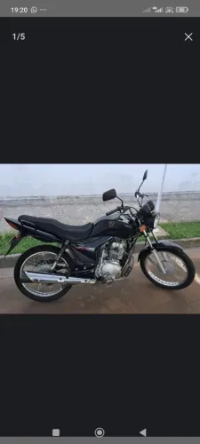 Vendo moto único dono, muito  conservada de garagem 